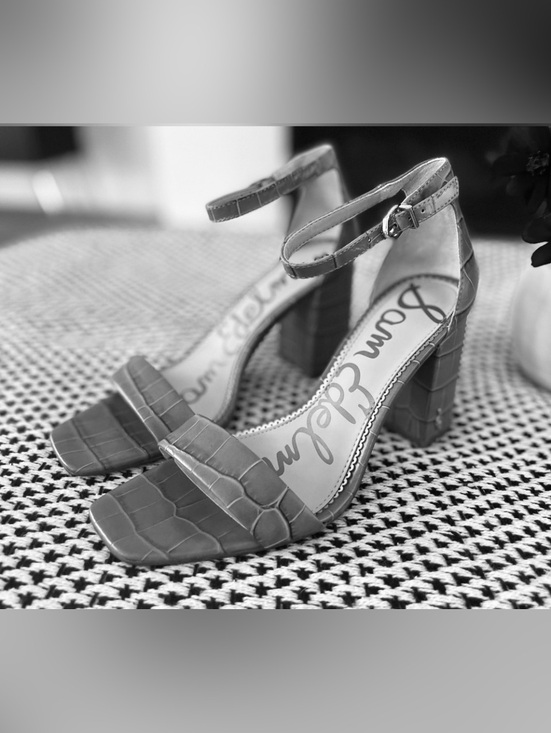 None Shoes - NFS heeled sandals